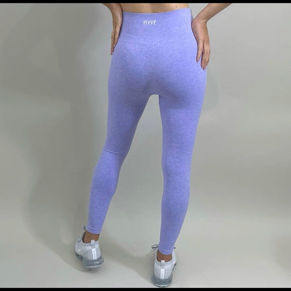 Seamless bottom - has a set - Picture 3 of 3